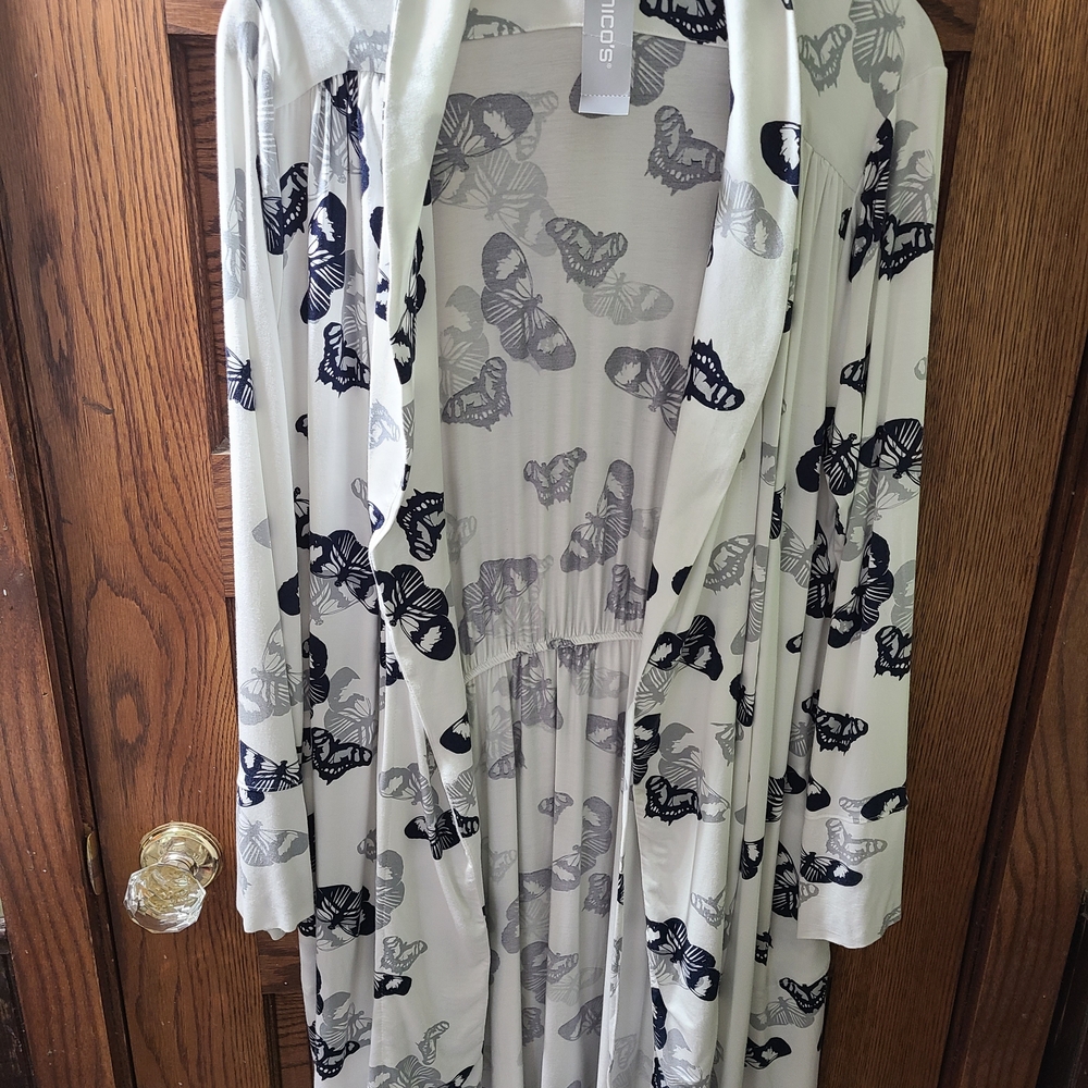 NWT - Soma Butterfly Bathrobe